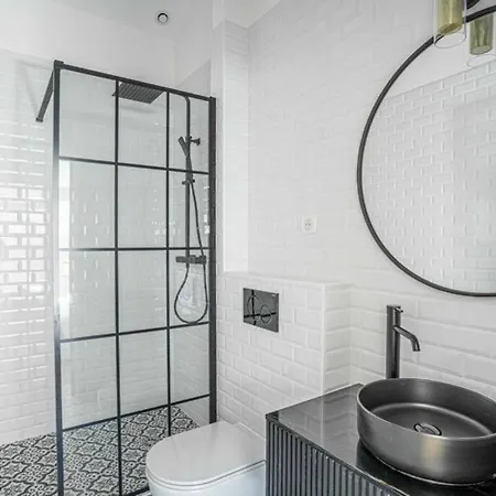 Bright In 10th Appartement *